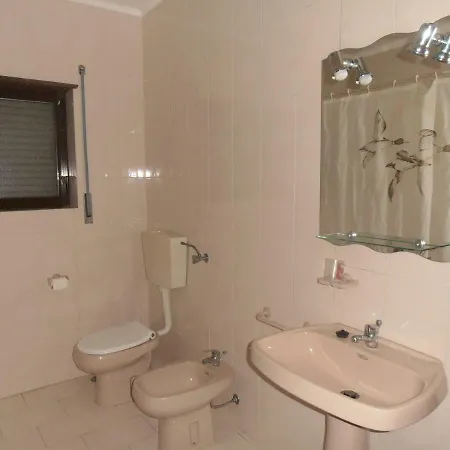 Апартаменты With Balcony And Sea View 1